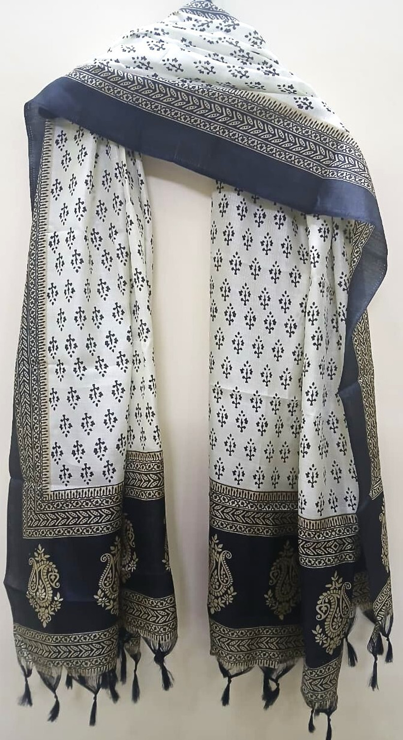 Praaj Silk Blend Printed Women Dupatta 5